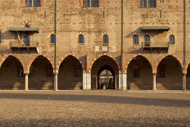 Restauri